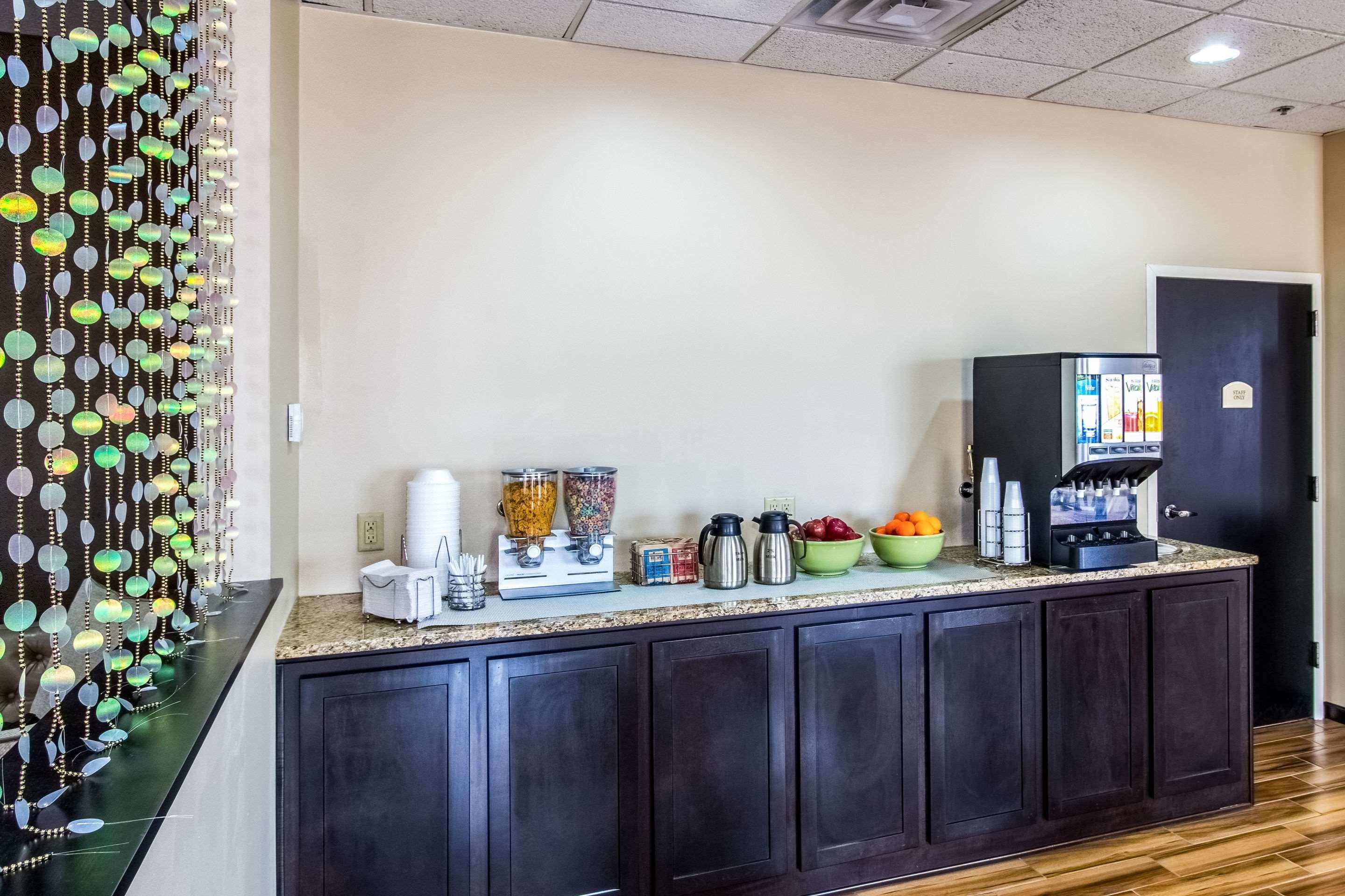 Quality Inn & Suites Moline - Quad Cities المظهر الخارجي الصورة
