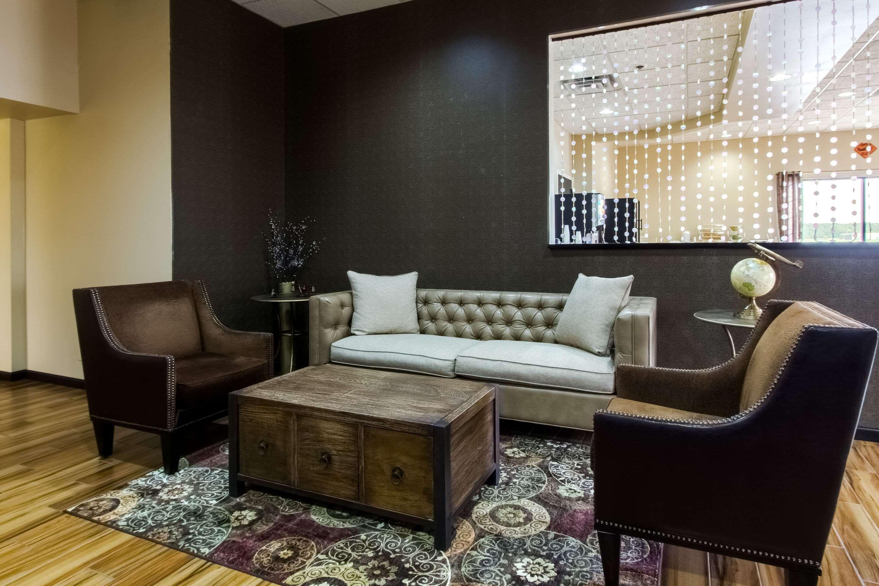 Quality Inn & Suites Moline - Quad Cities المظهر الخارجي الصورة