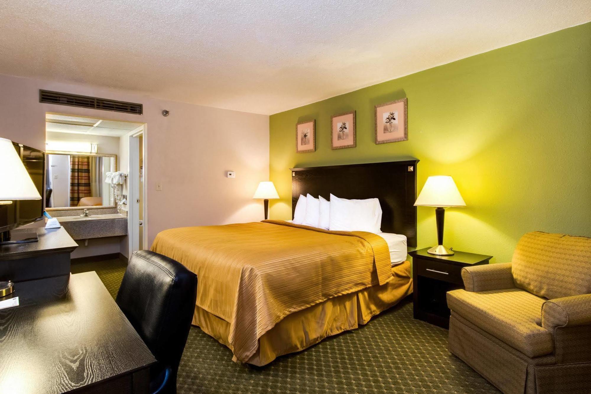 Quality Inn & Suites Moline - Quad Cities المظهر الخارجي الصورة